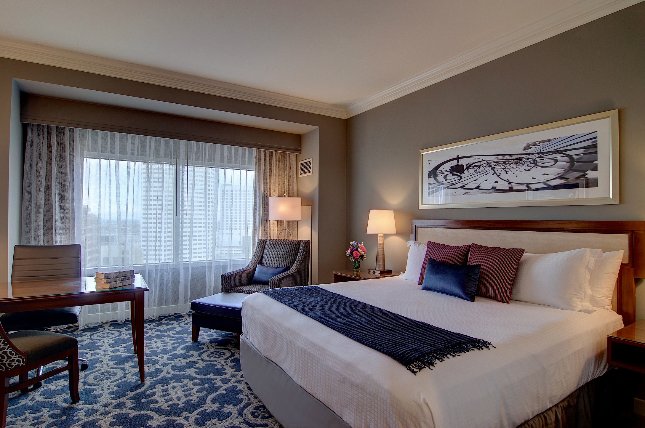 Loews Guestroom Loews Guestroom
